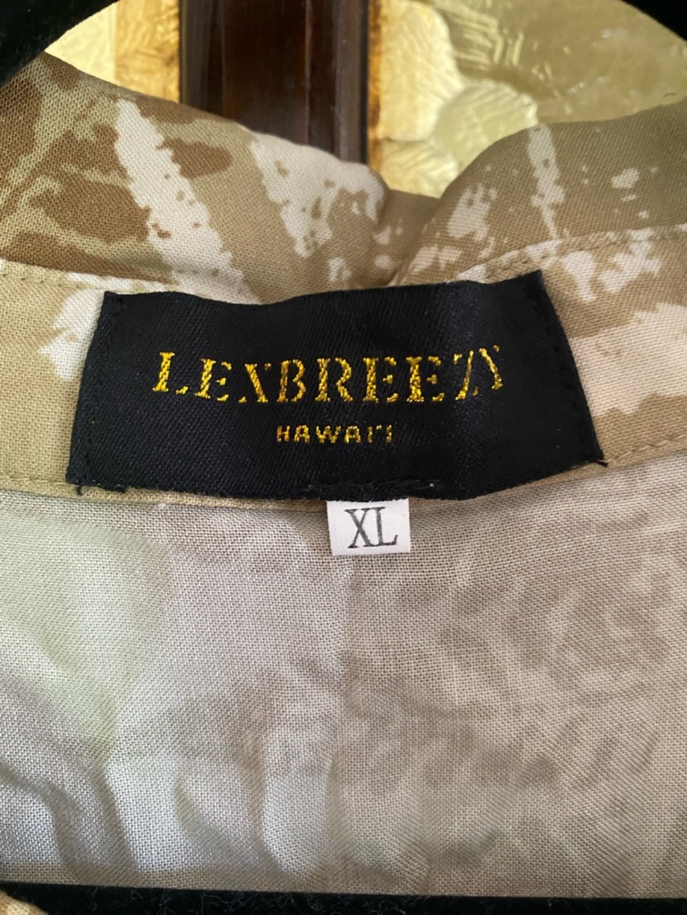 Lexbreezy High-Low Lightweight Button-Up - Picture 2 of 2